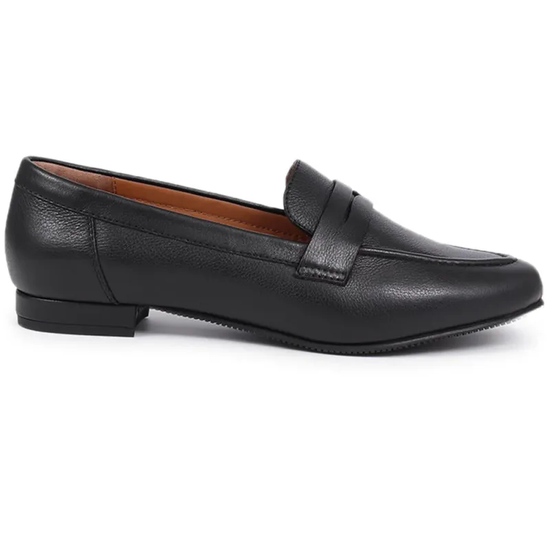 Synara Leather Loafers  - SYNARA / 325 771 - Black sold by Jones Bootmaker