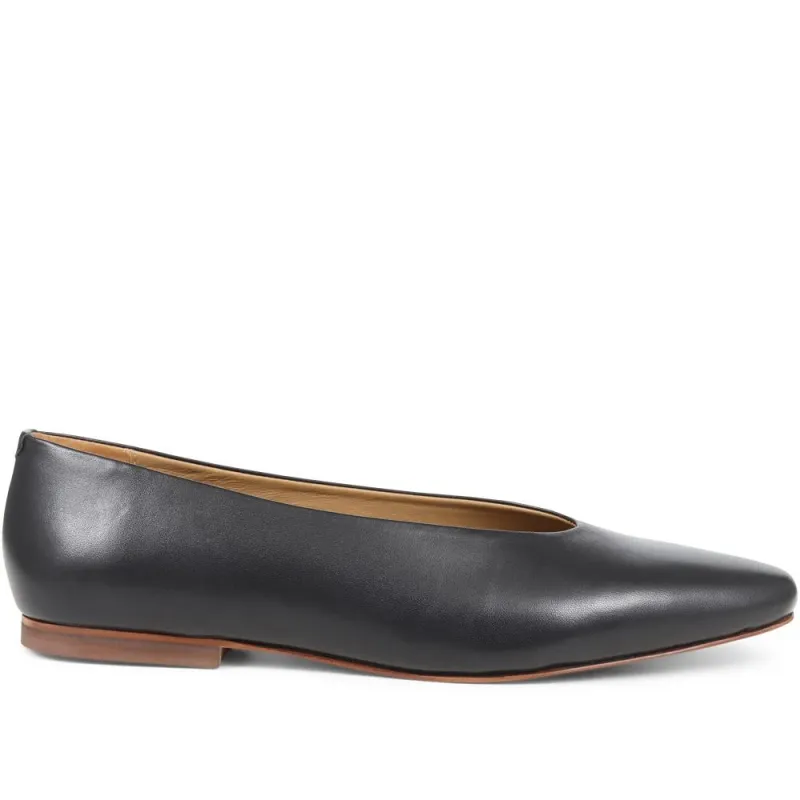 Felipa Leather Ballet - FELIPA / 324 285 - Black sold by Jones Bootmaker