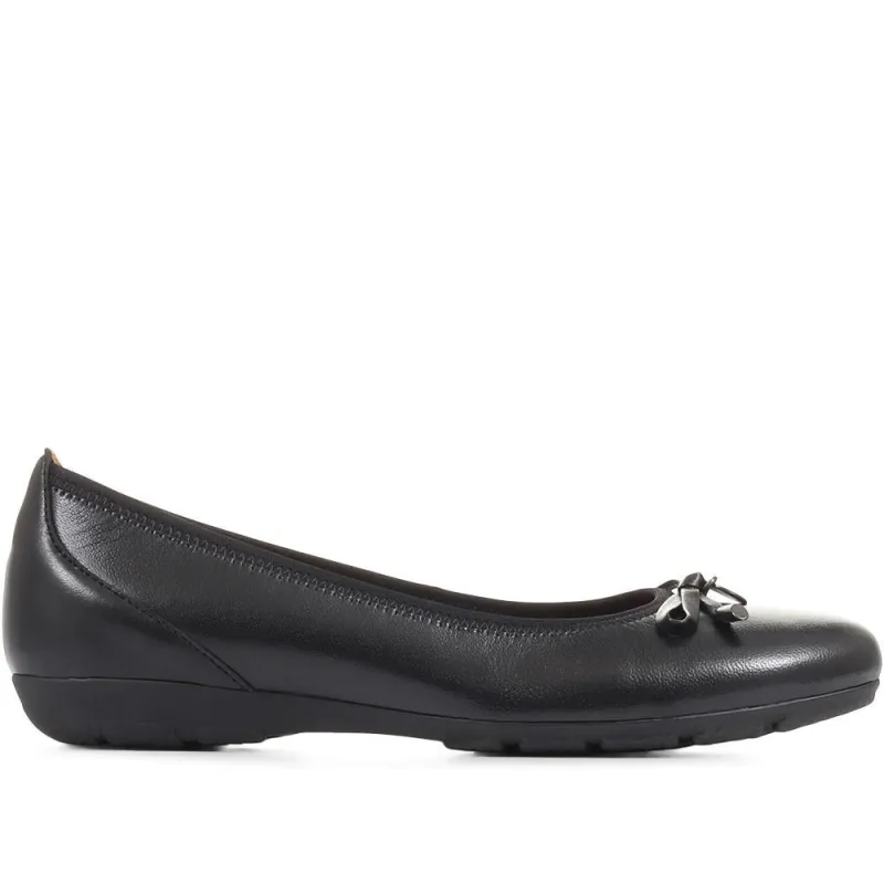 Leather Ballet Pumps - GAB36539 / 323 033 - Black Leather sold by Jones Bootmaker