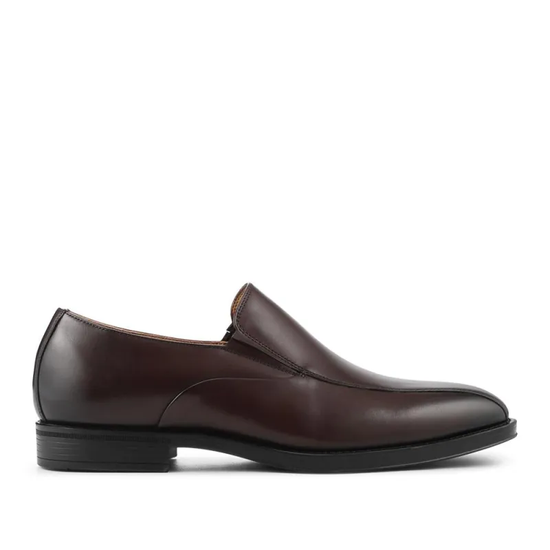 Rothbury Wide Fit Slip On Leather Loafers - ROTHBURY / 328 094 - Brown sold by Jones Bootmaker