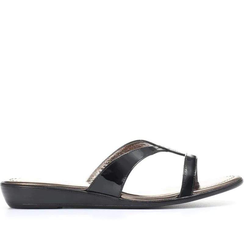 Klevina Leather Sandals - KLEVINA1 / 322 091 - Black Patent sold by Jones Bootmaker