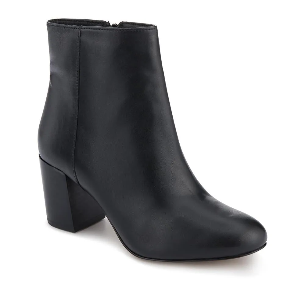 Neptune Wide-Fit Smart Ankle Boots - NEPTUNEWIDE / 328 591 - Black sold by Jones Bootmaker product image thumbnail 2