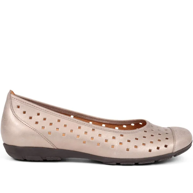 Ruffle Gabor Cut-Out Leather Pumps - GAB29571 / 314 659 - Pewter made by Jones Bootmaker