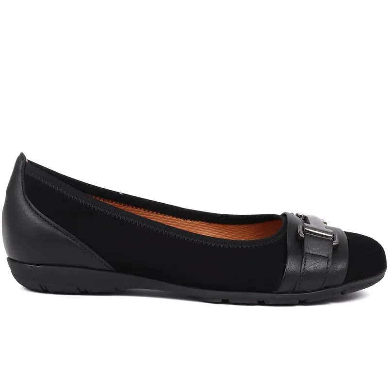 Leather Ballet Pumps  - GAB39515 / 325 067 - Black made by Jones Bootmaker