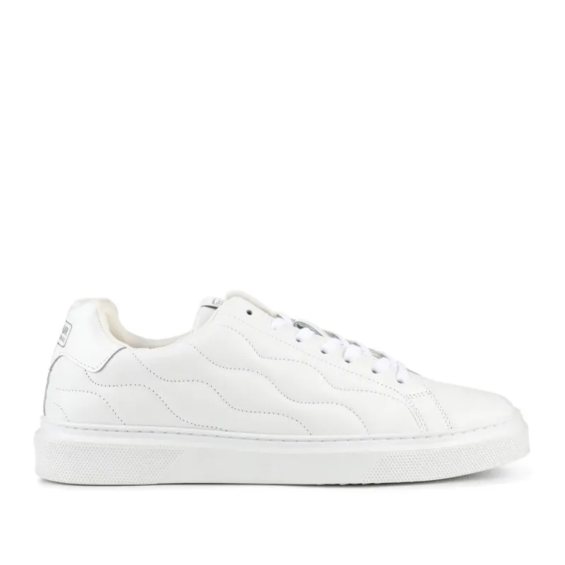 Glendale Quilted Leather Trainers - BARBR36506 / 322 439 - White made by Barbour