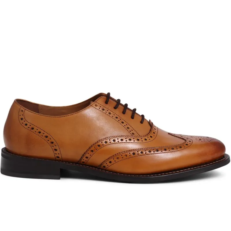 Arthur Oxford Leather Brogues - ARTHUR / 321 740 - Tan made by Jones Bootmaker