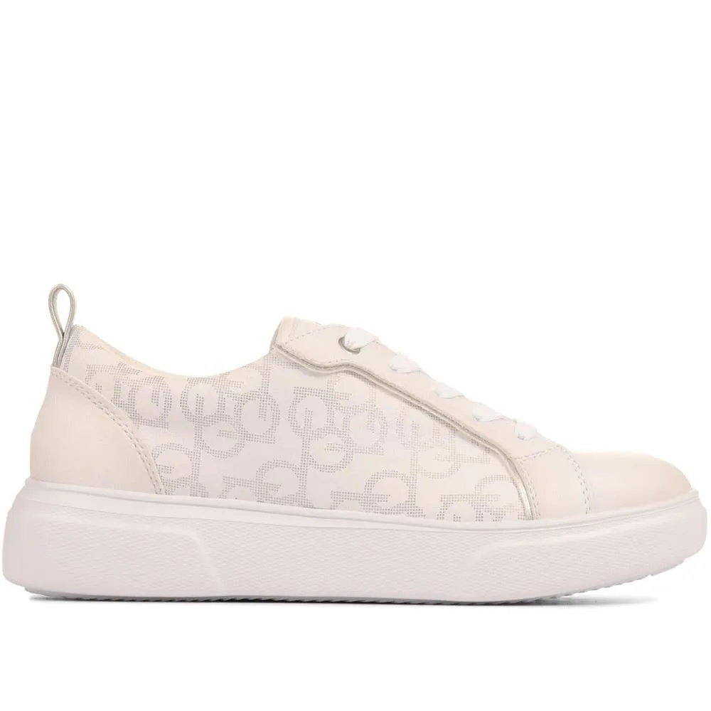 Platform - BUG35511 / 321 811 - White sold by Jones Bootmaker