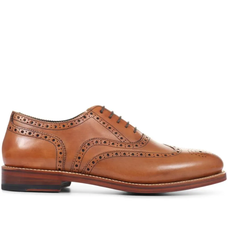 Harry Goodyear Welted Wing-Tip Oxford Brogues - KENM28515 / 315 387 - Tan made by Jones Bootmaker