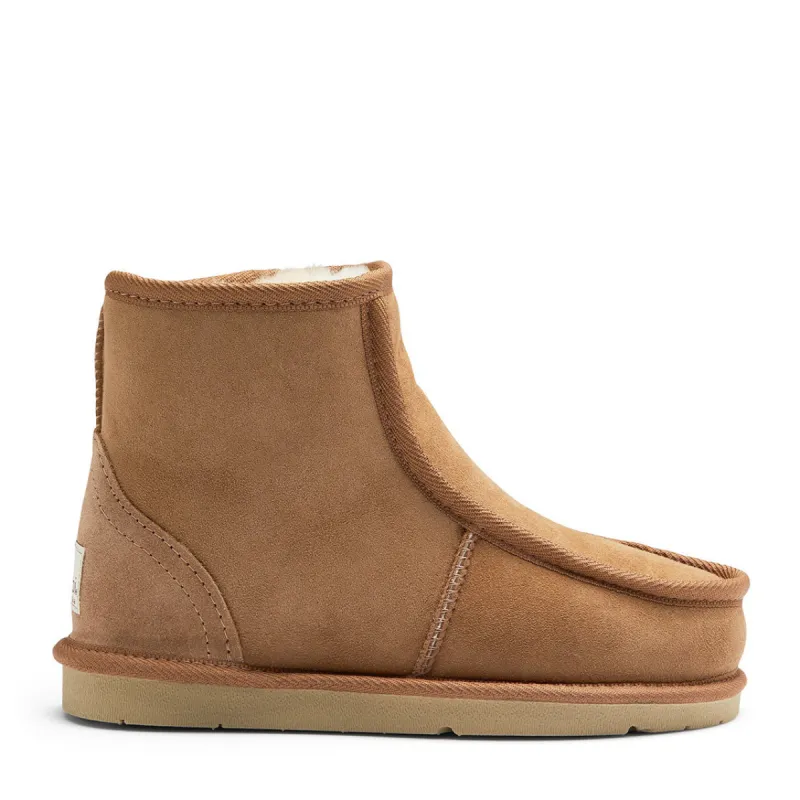 Deluxe Ugg Boots sold by Jumbo Ugg Boots
