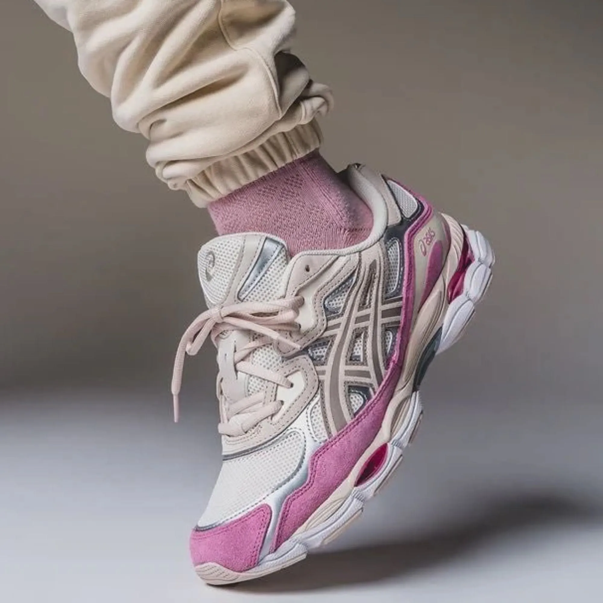 ASICS Gel-NYC Cream Mineral Beige Pink sold by KeepItSneaker product image thumbnail 3