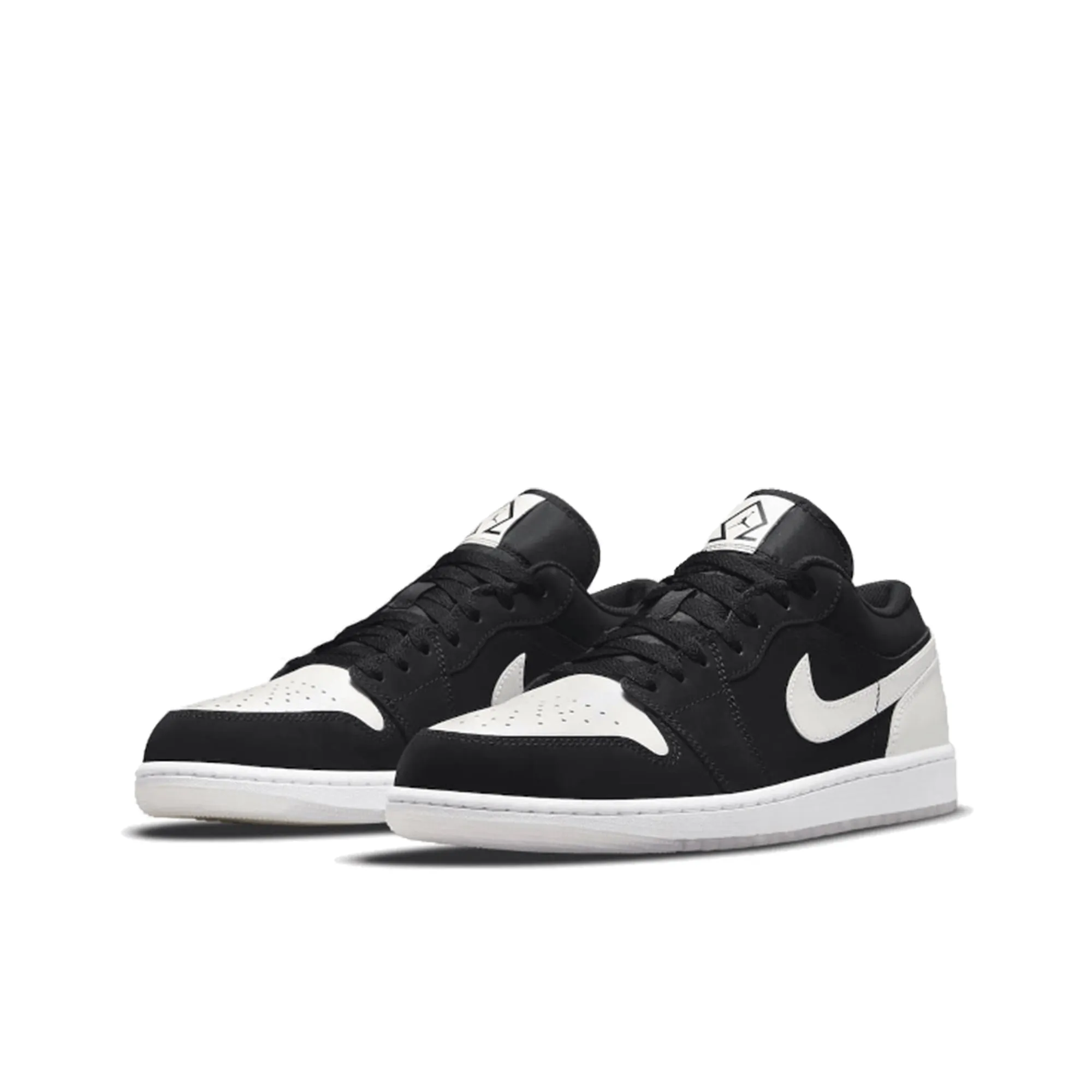 Air Jordan 1 Low Diamond Shorts sold by KeepItSneaker product image thumbnail 2