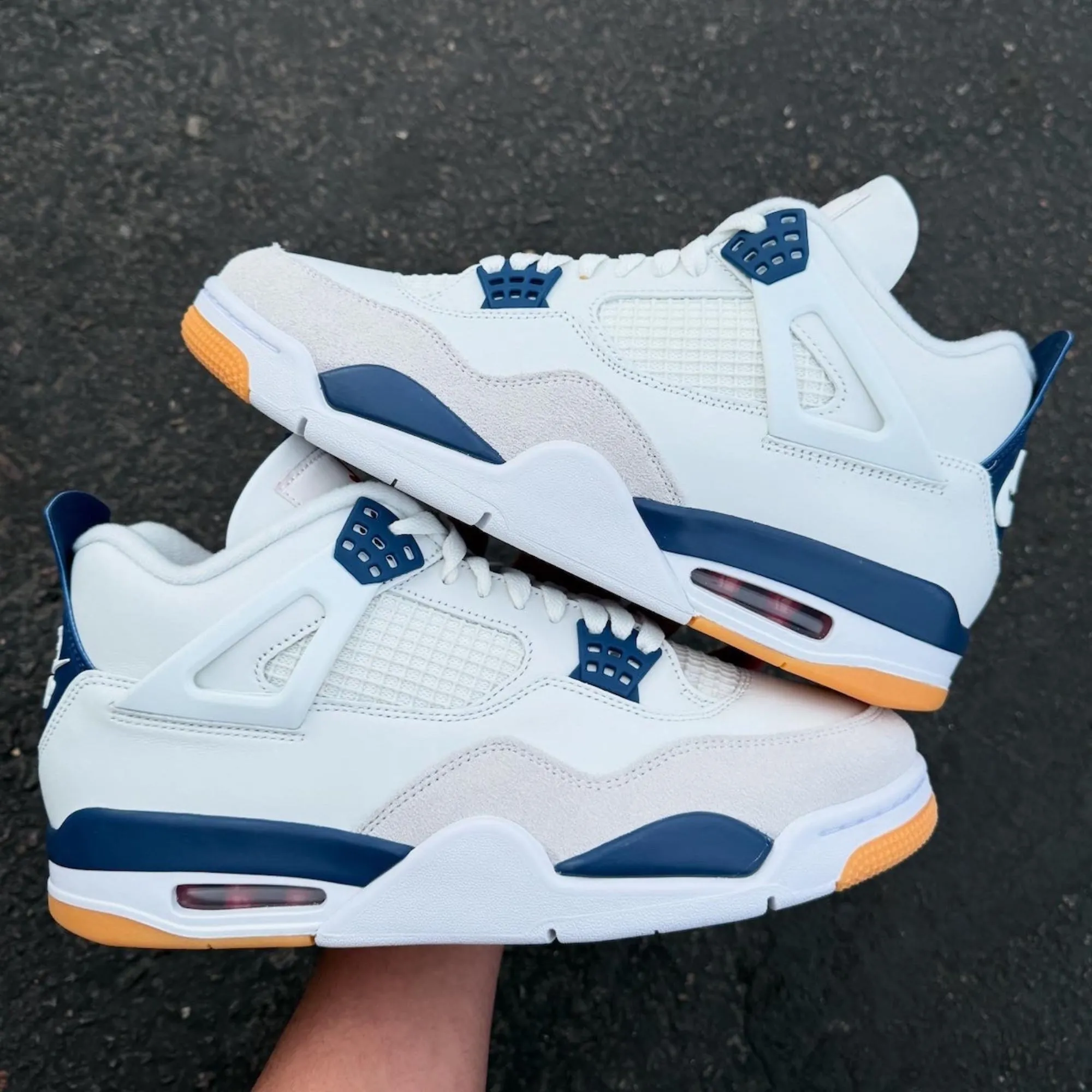Nike Air Jordan 4 Retro SB Navy sold by KeepItSneaker product image thumbnail 3