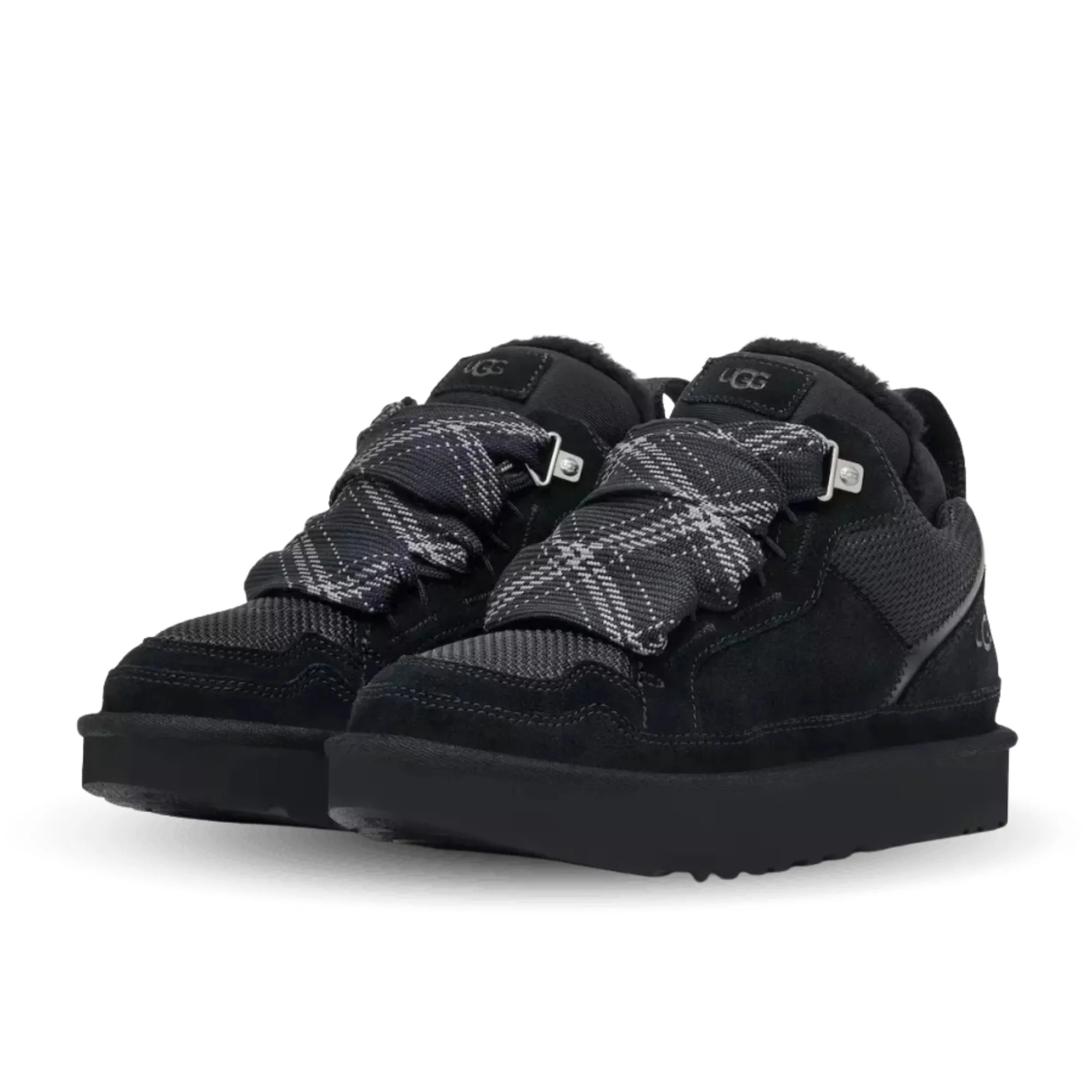 UGG Lowmel Black sold by KeepItSneaker product image thumbnail 2