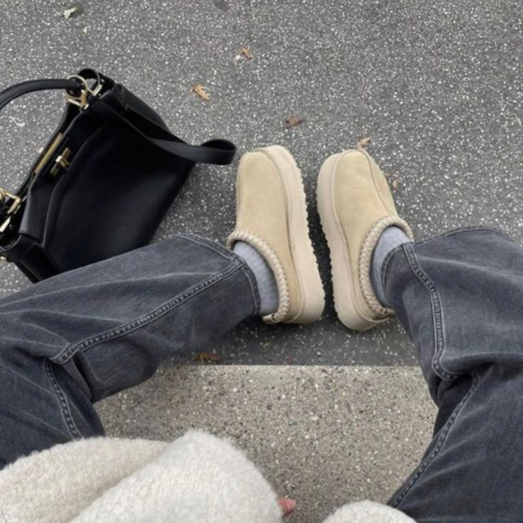 UGG Tazz Slipper Mustard Seed sold by KeepItSneaker product image thumbnail 2