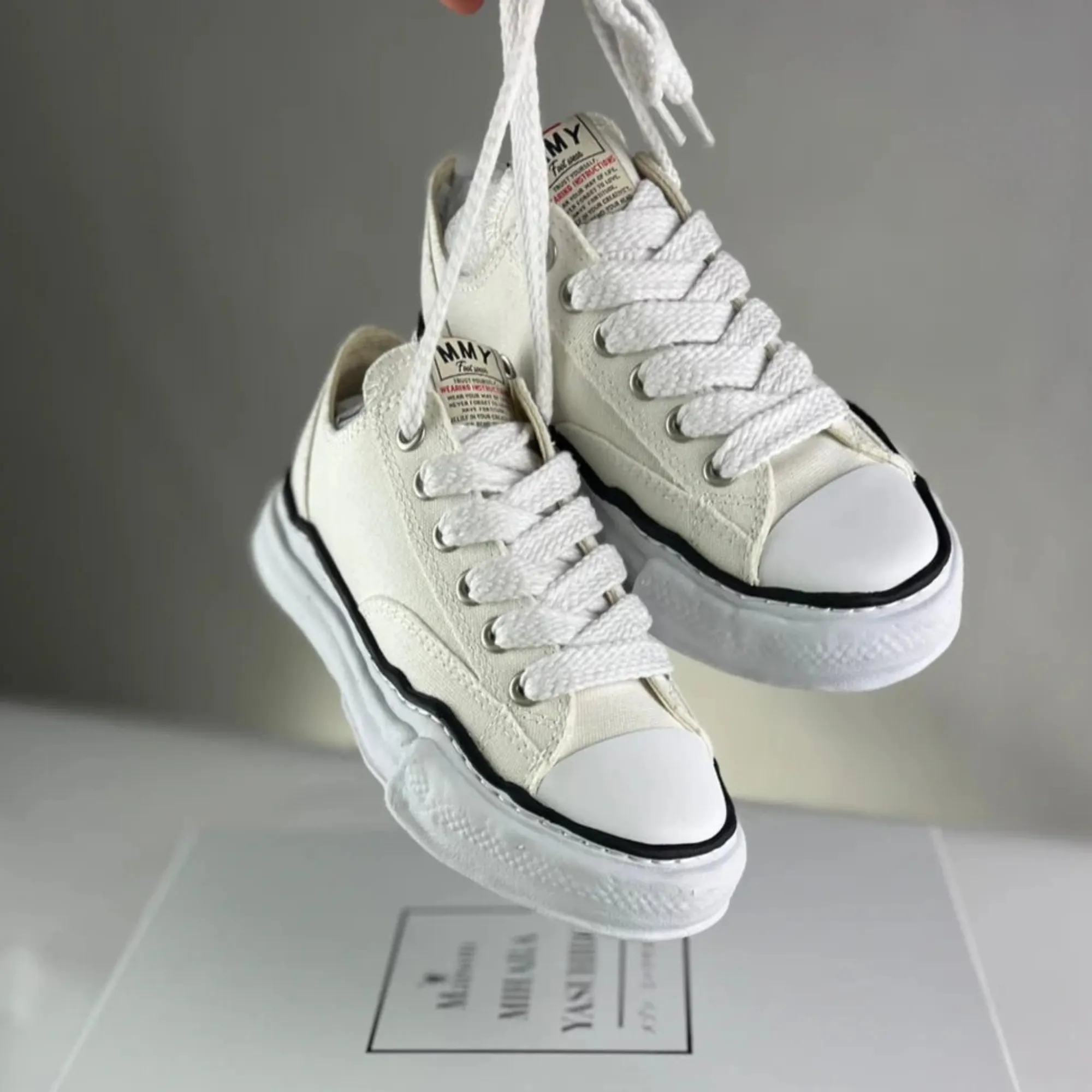 Maison Mihara Yasuhiro Peterson 23 OG Sole Canvas Low White sold by KeepItSneaker product image thumbnail 3