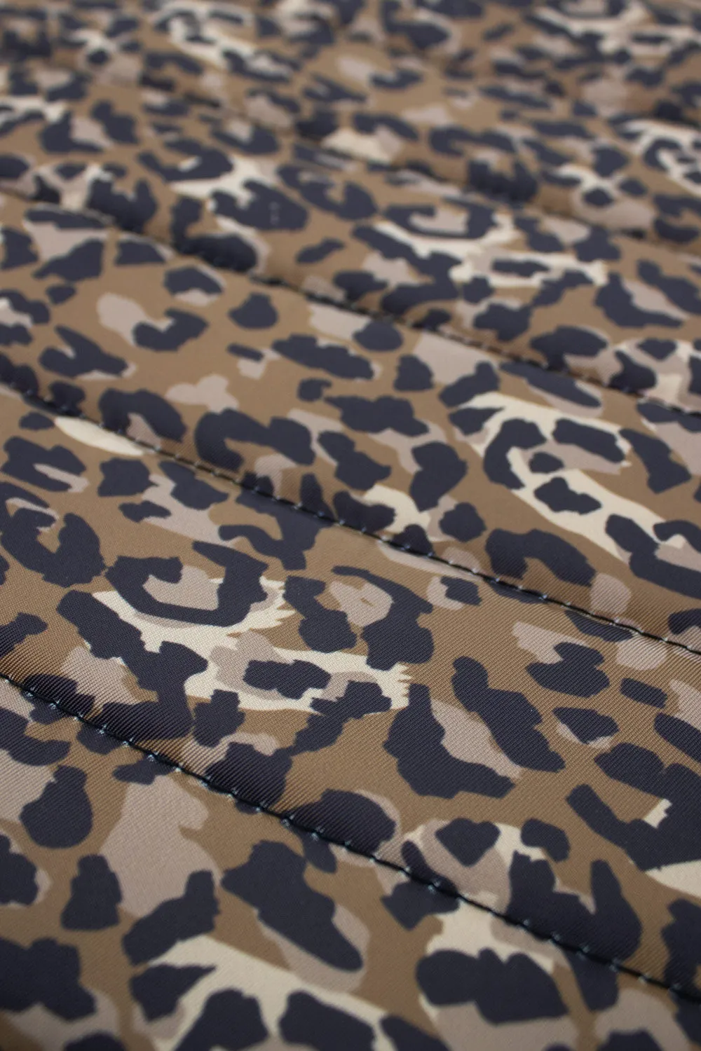 Leopard | 13 Inch Laptop Sleeve sold by Kind Bag product image thumbnail 3