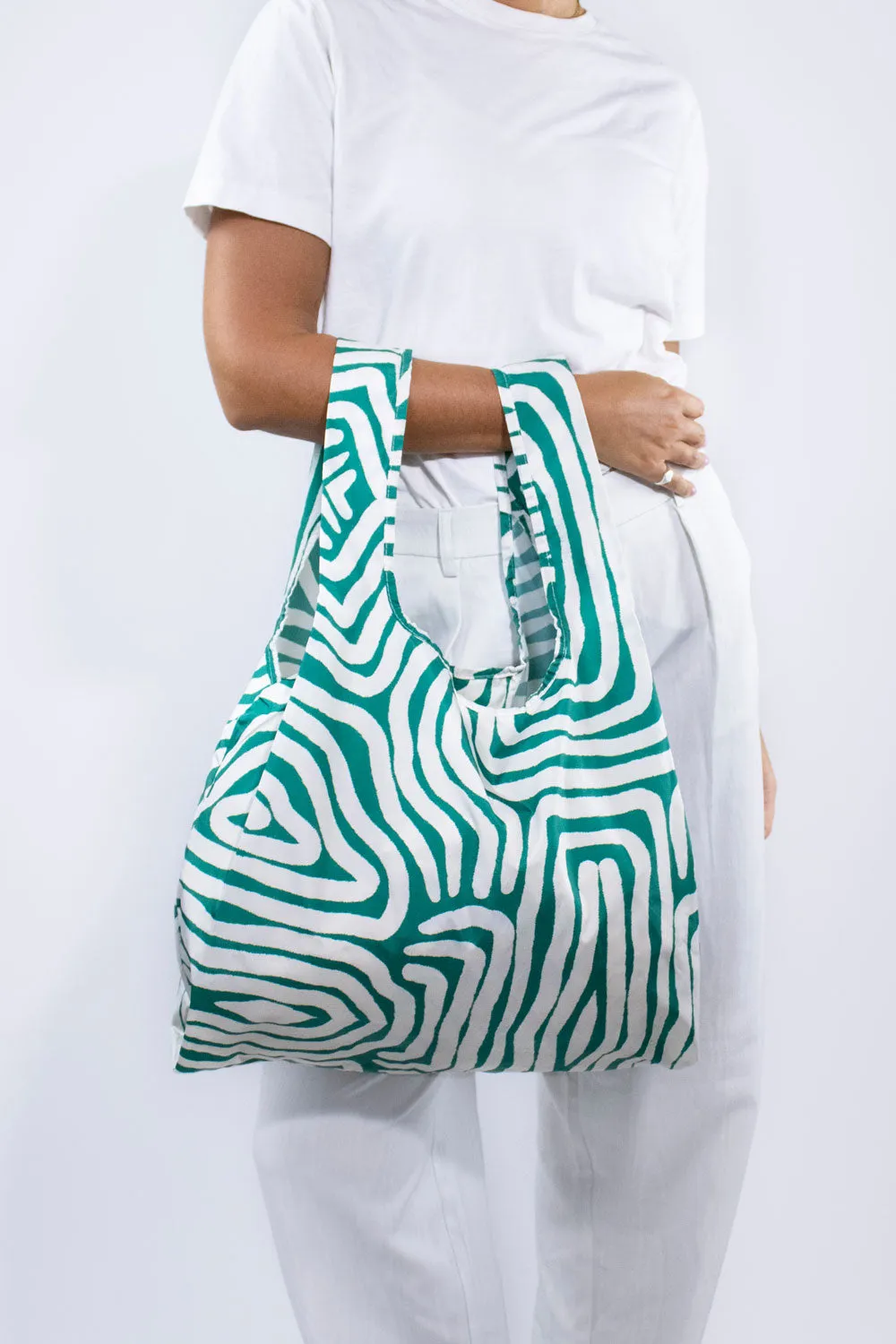 Lines | Medium Reusable Bag (Voxi) sold by Kind Bag product image thumbnail 3