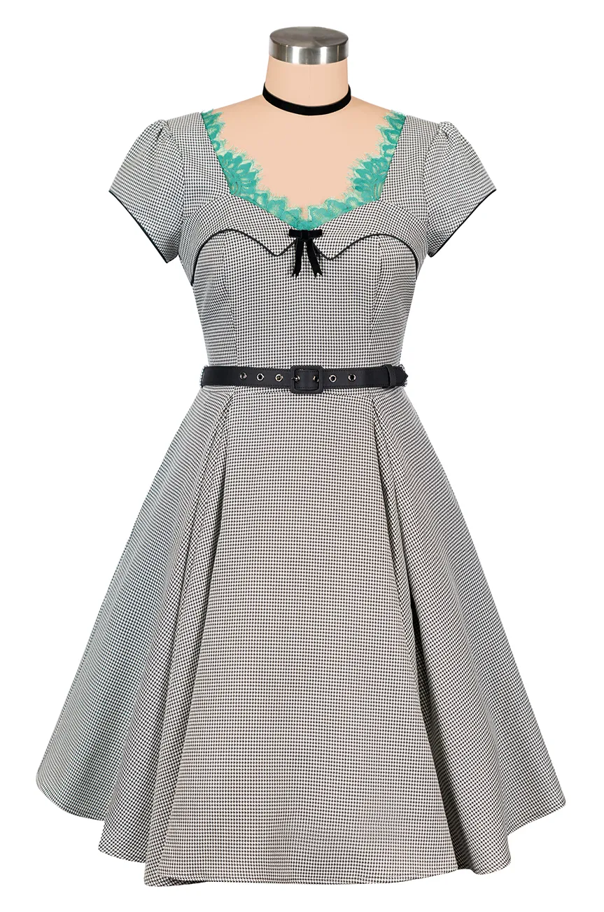 Belle Boheme Full Dress sold by Kitten D'Amour product image thumbnail 4