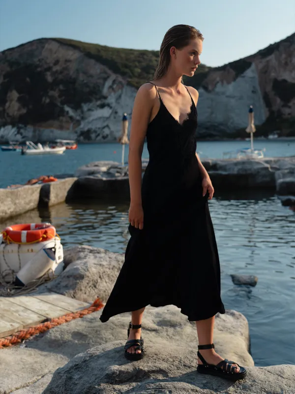 Amanda Maxi Dress sold by Kivari
