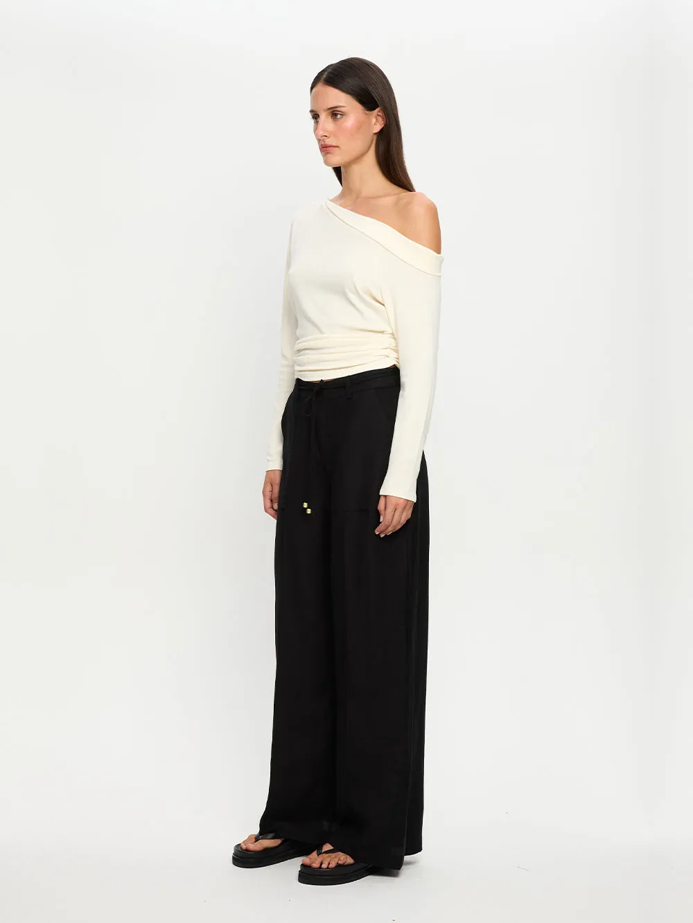 Rocio Pant sold by Kivari product image thumbnail 2