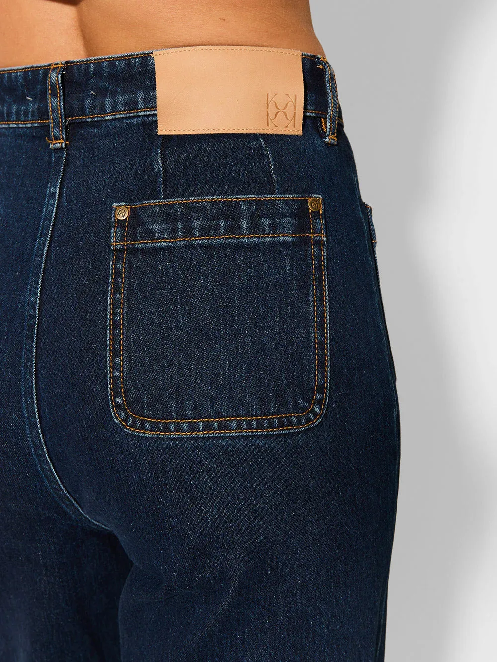 Dominique Jean - Indigo sold by Kivari product image thumbnail 4