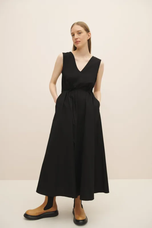 Isla Dress sold by Kowtow