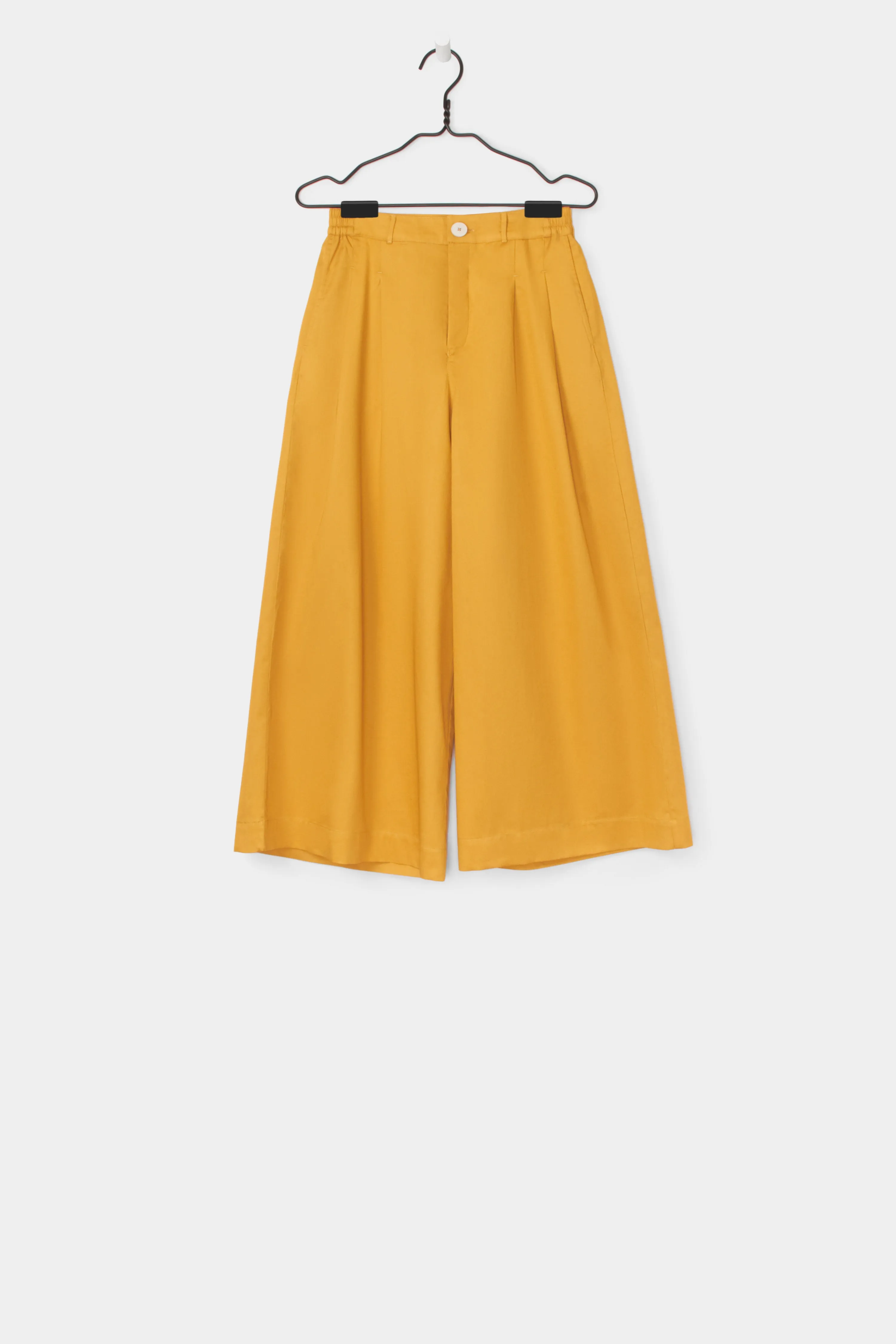 Casting Pant sold by Kowtow