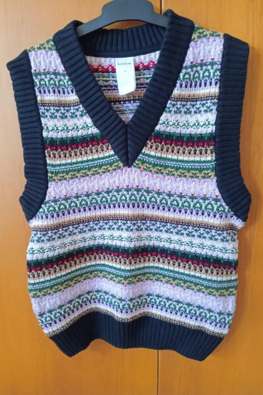 Bloom Vest sold by Kowtow product image thumbnail 2