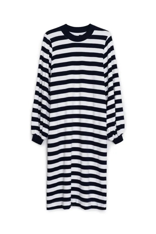 Gather Sleeve Dress sold by Kowtow
