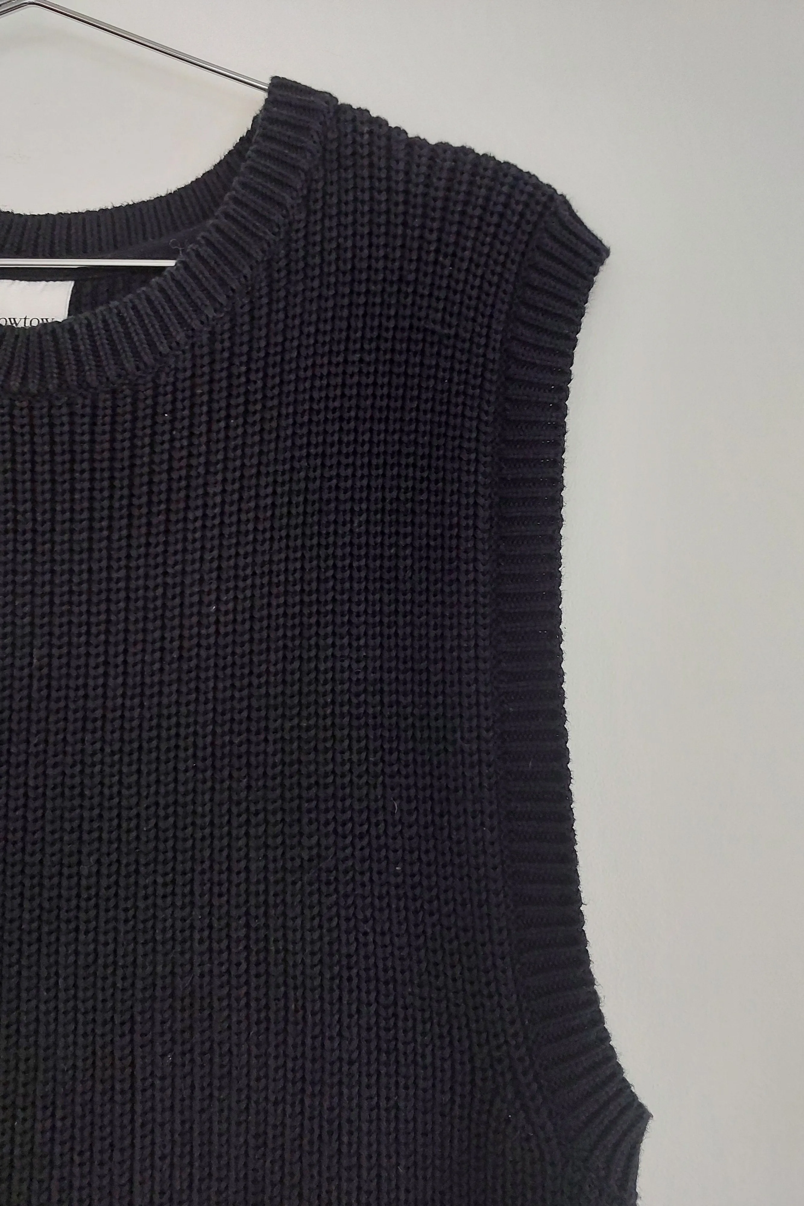 Alma Vest sold by Kowtow product image thumbnail 5