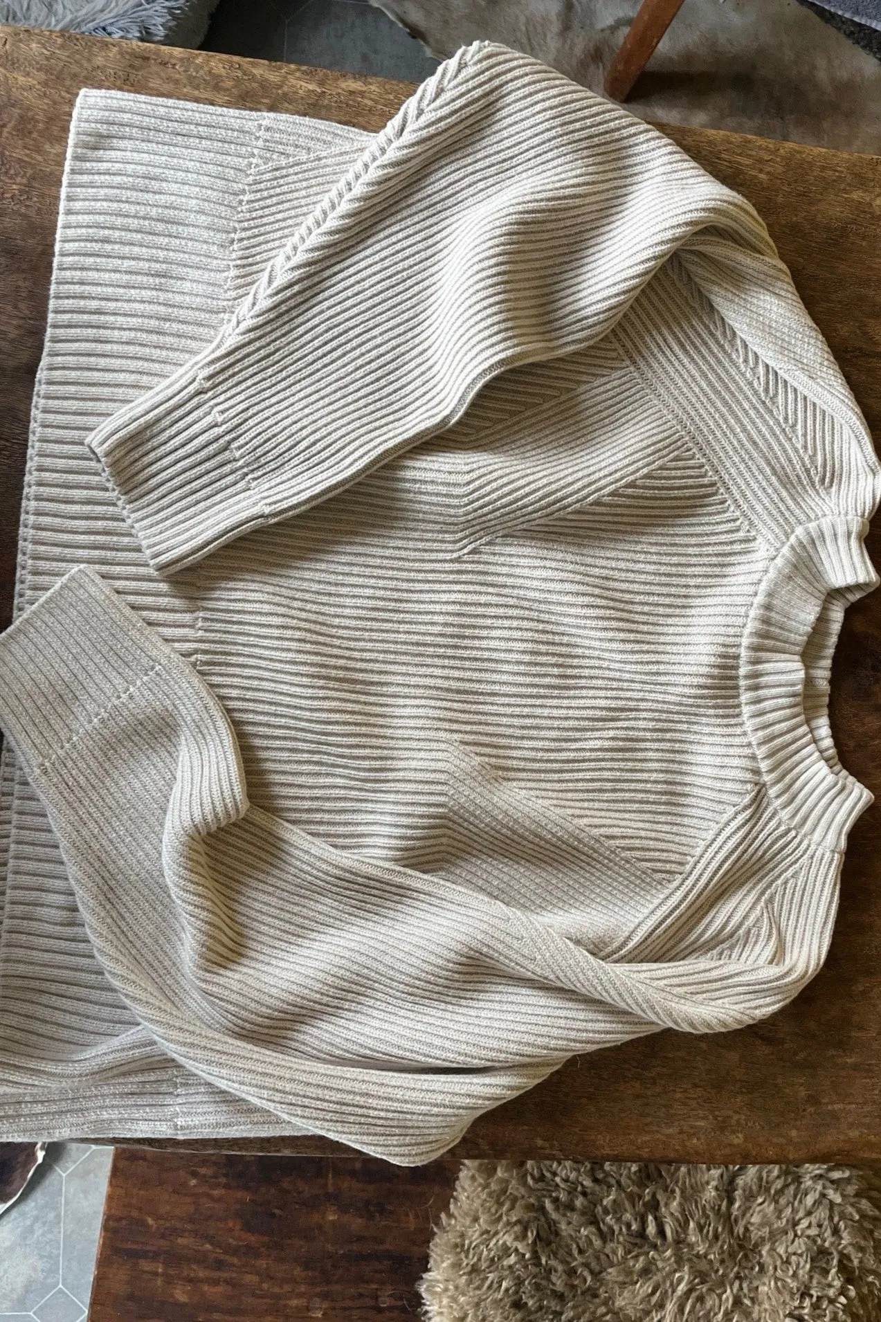 Henri Crew sold by Kowtow product image thumbnail 2