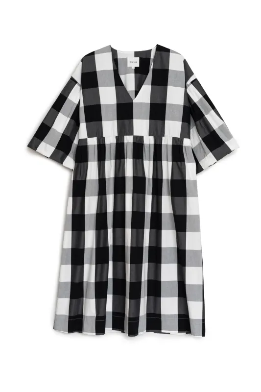 Yoshi Dress sold by Kowtow