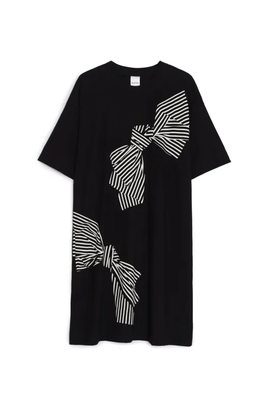 Bow Print Dress sold by Kowtow