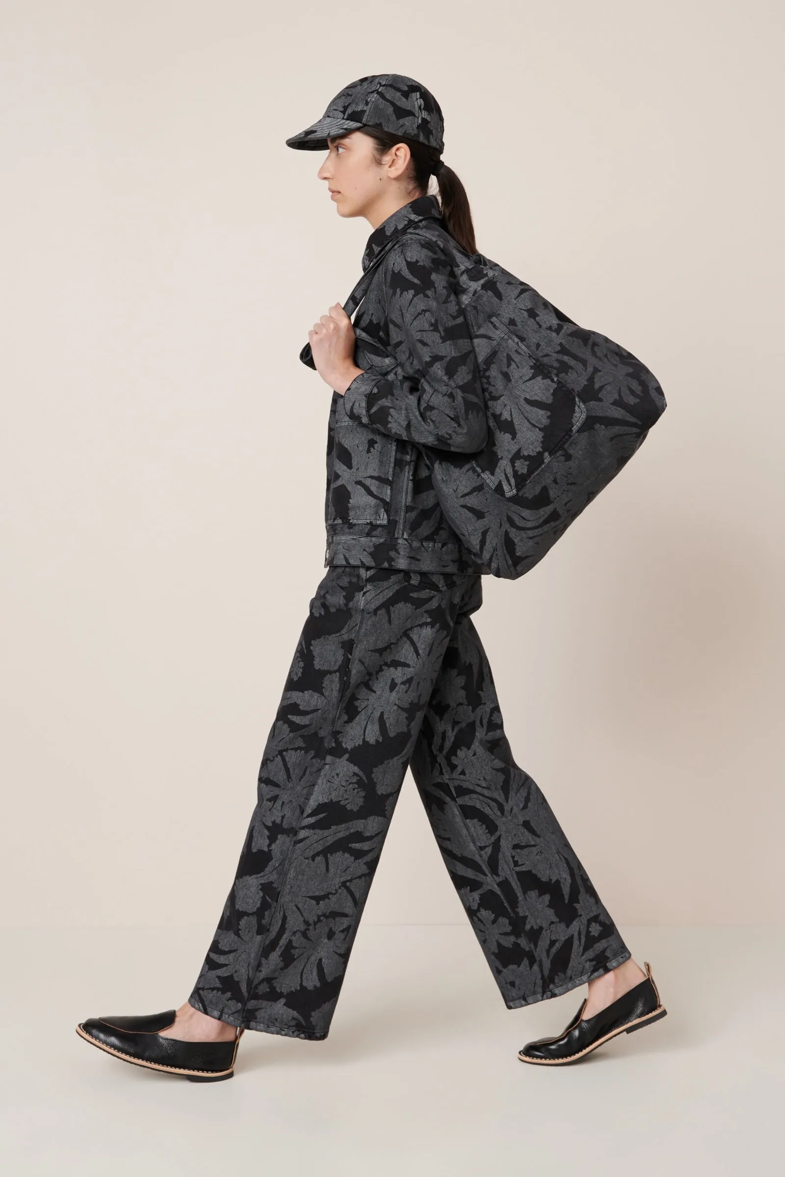 Everyday Tote sold by Kowtow product image thumbnail 3