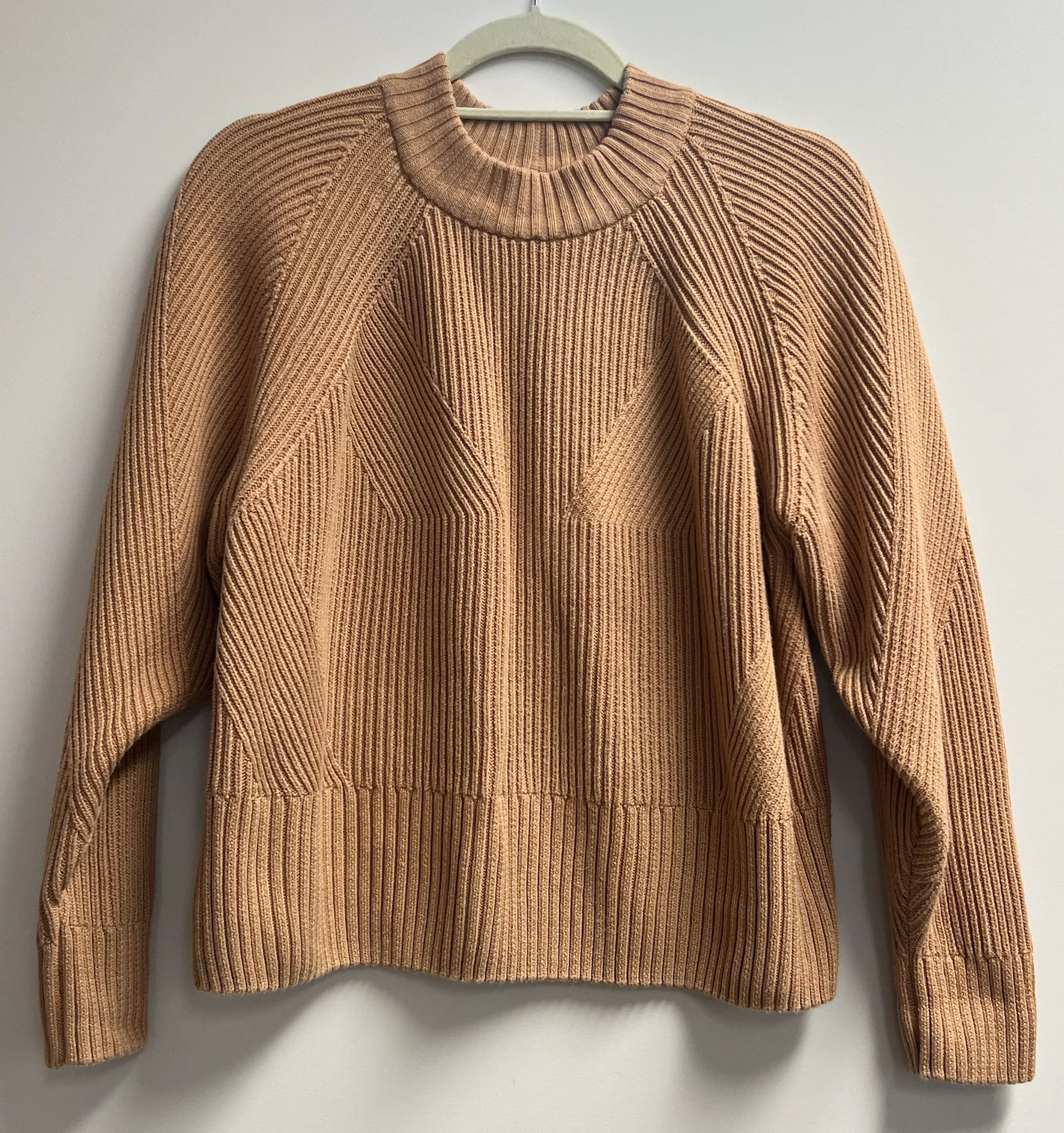 Henri Crew sold by Kowtow product image thumbnail 2