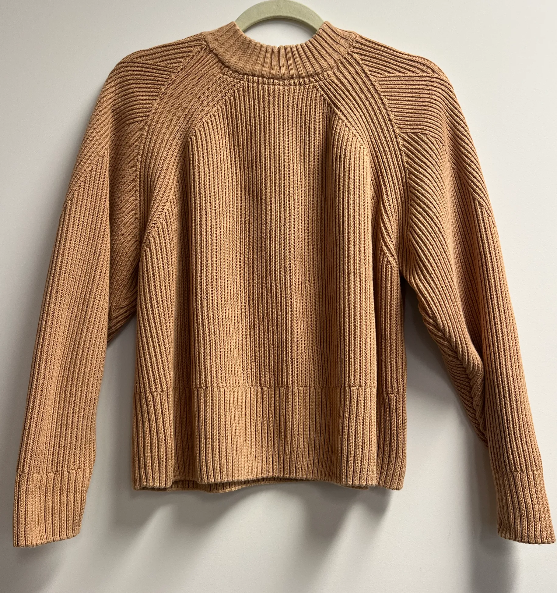 Henri Crew sold by Kowtow product image thumbnail 3