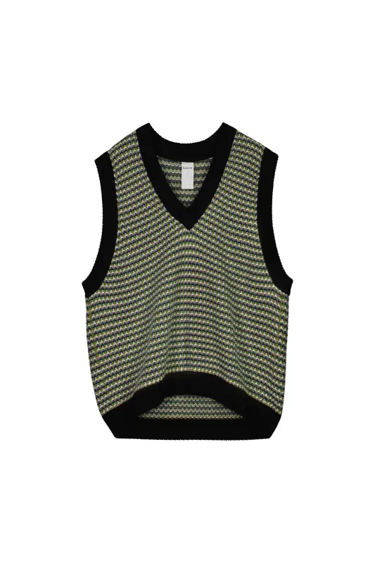 Blanket Vest sold by Kowtow