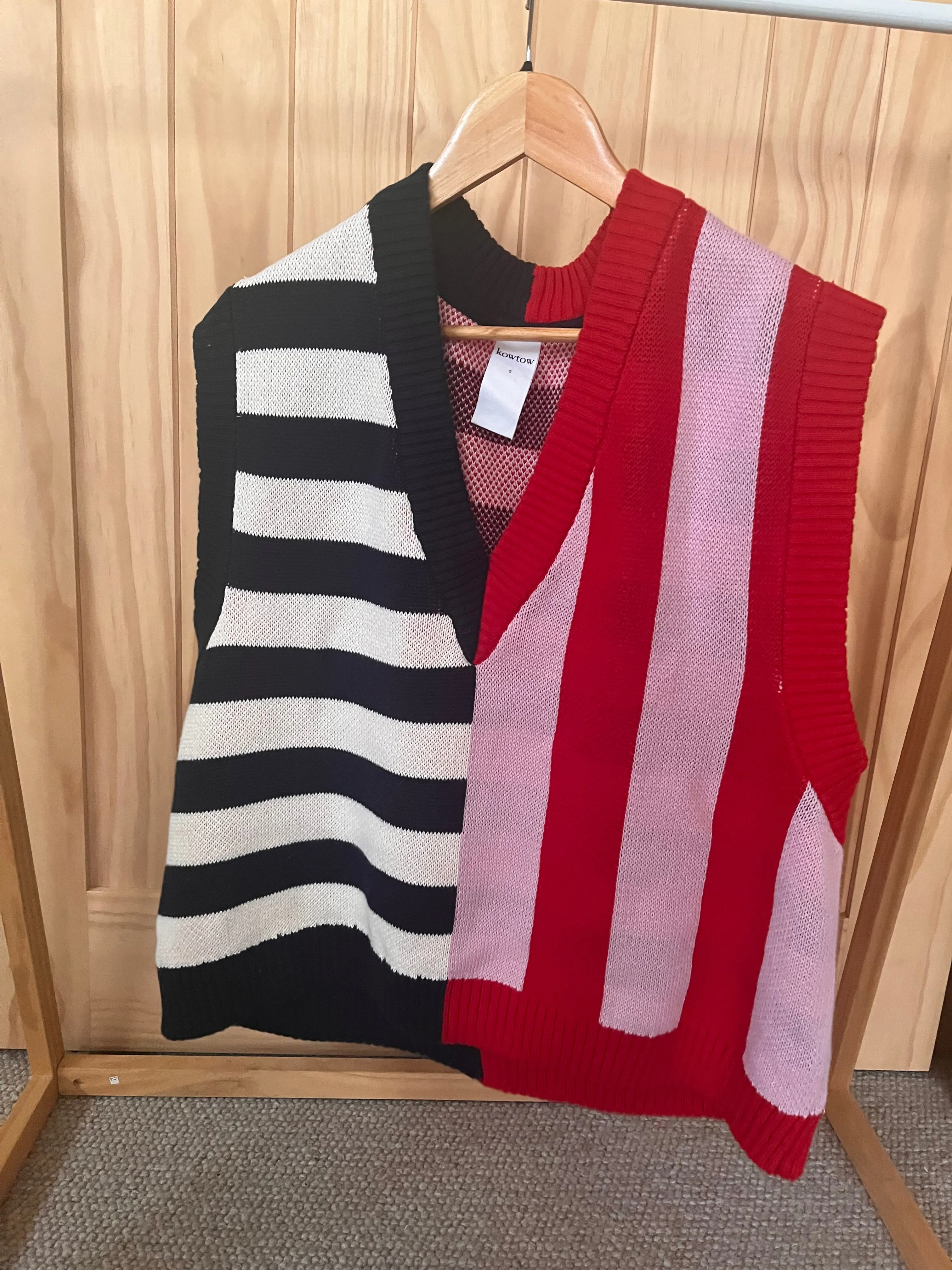 Anni Vest sold by Kowtow product image thumbnail 2