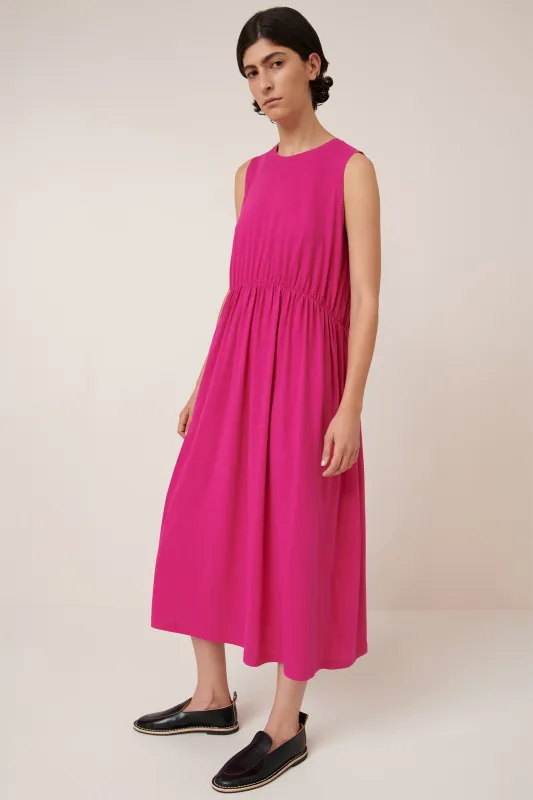 Light Curve Dress sold by Kowtow