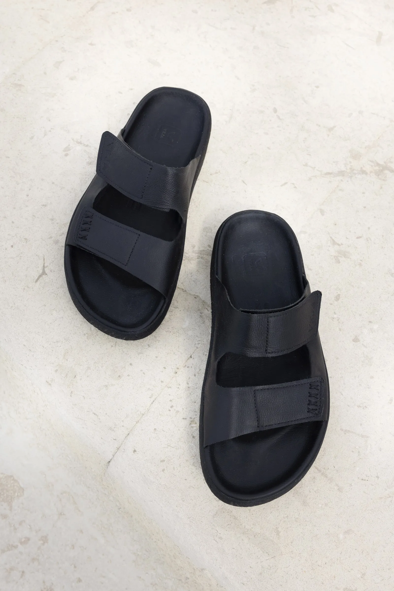 Etna Leather sold by Kowtow product image thumbnail 3