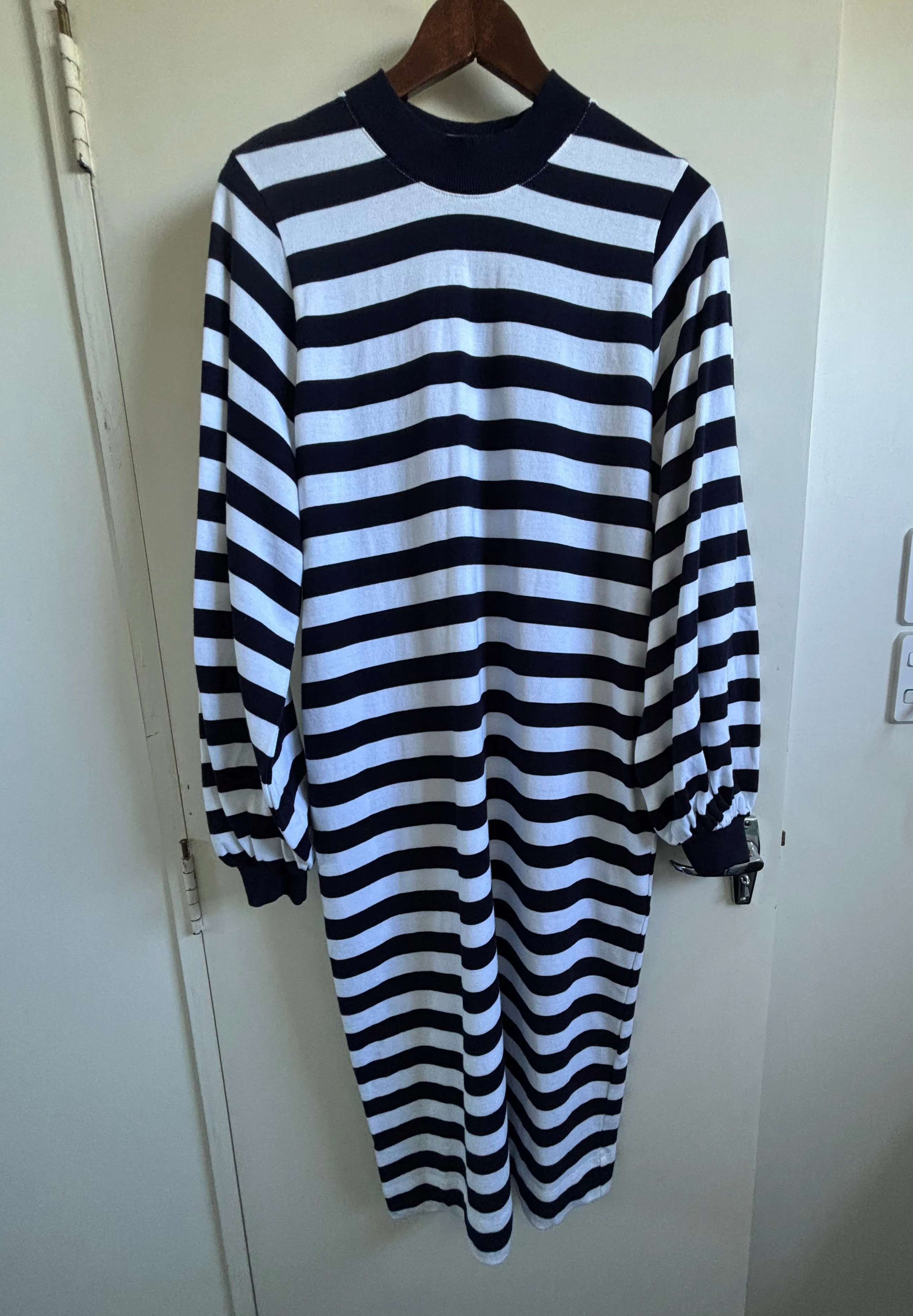 Gather Sleeve Dress sold by Kowtow product image thumbnail 2