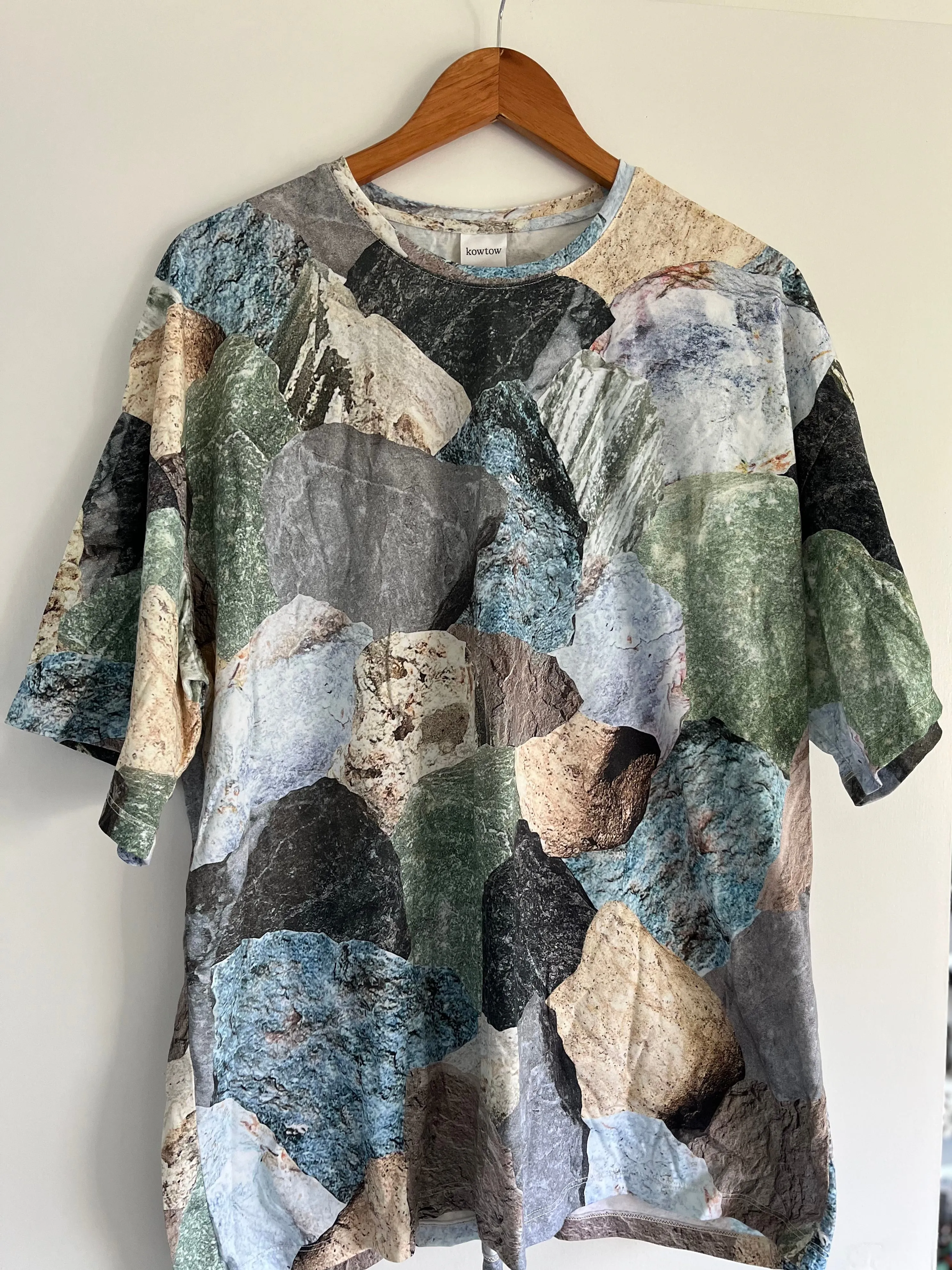 Mineral Tee sold by Kowtow product image thumbnail 2