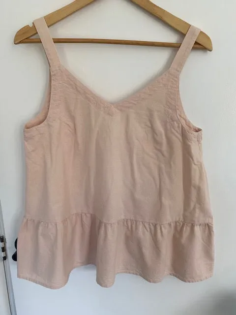 Linear Top sold by Kowtow product image thumbnail 2