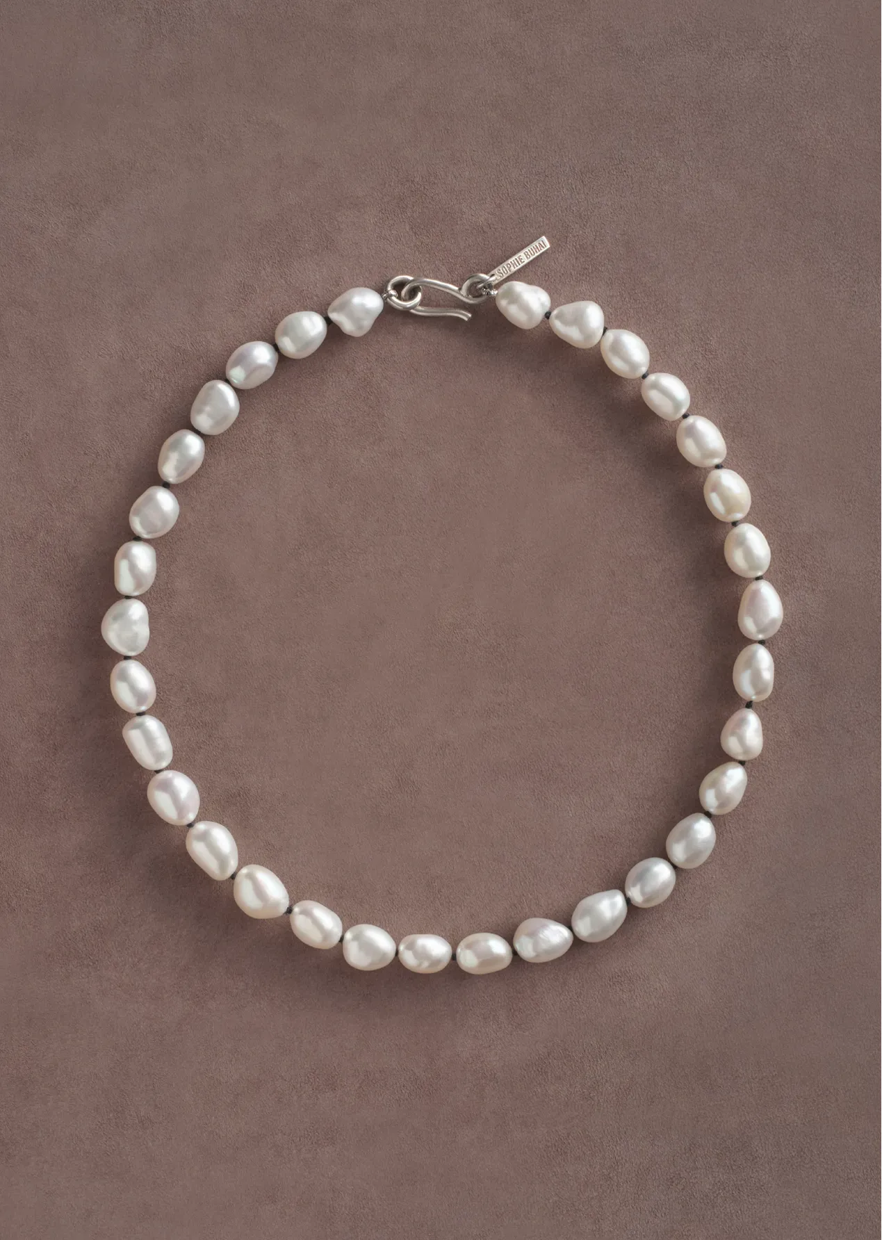 Simple Baroque Pearl Collar sold by La Garconne product image thumbnail 2