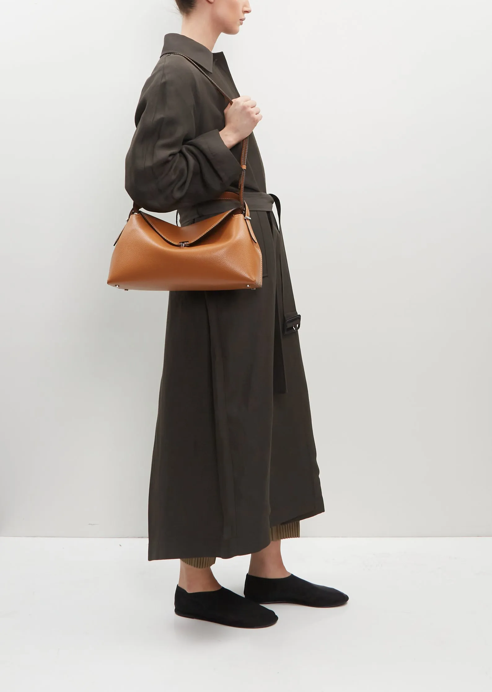 T-Lock Top Handle sold by La Garconne product image thumbnail 3