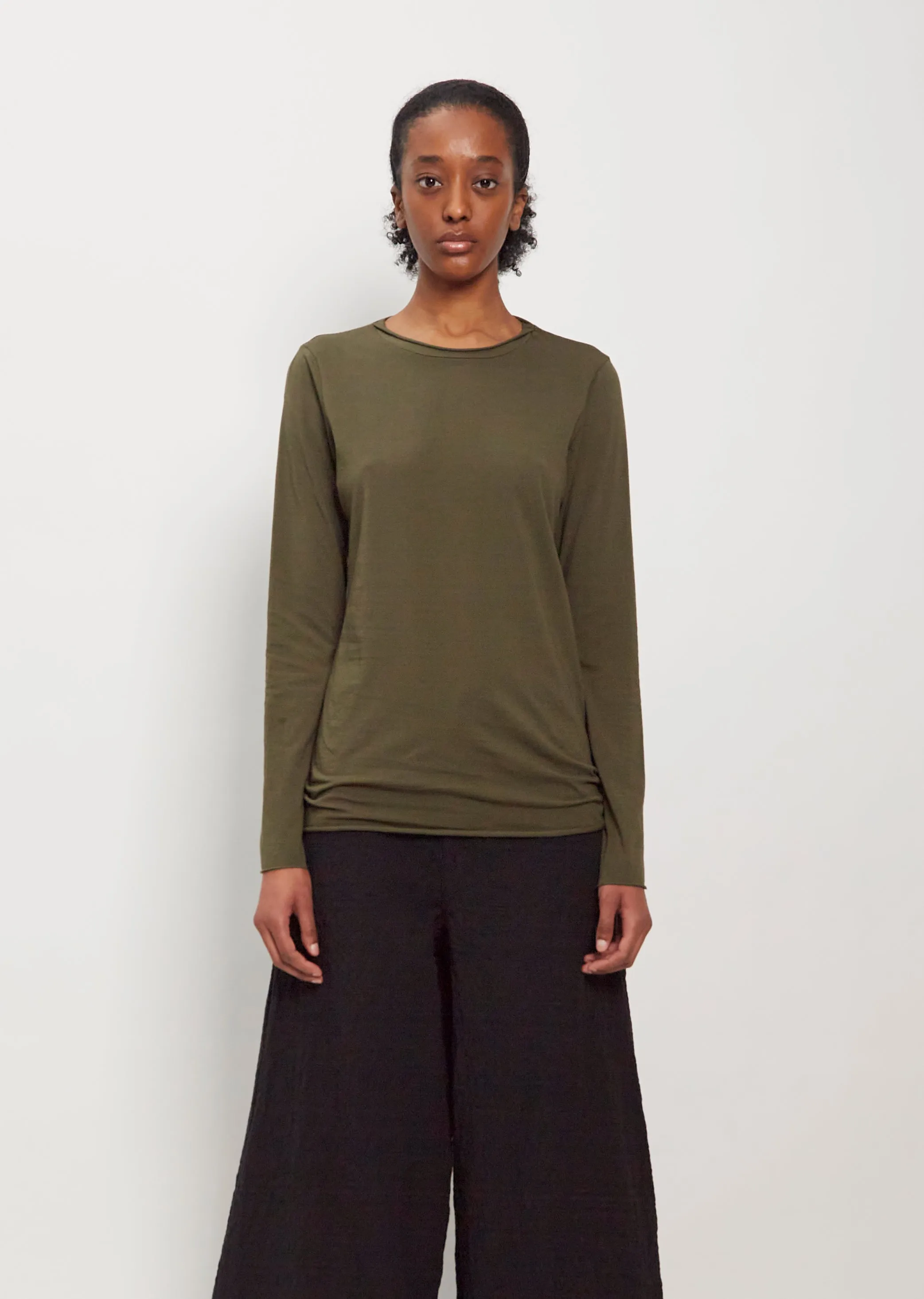 Basic Tee - Olive sold by La Garconne
