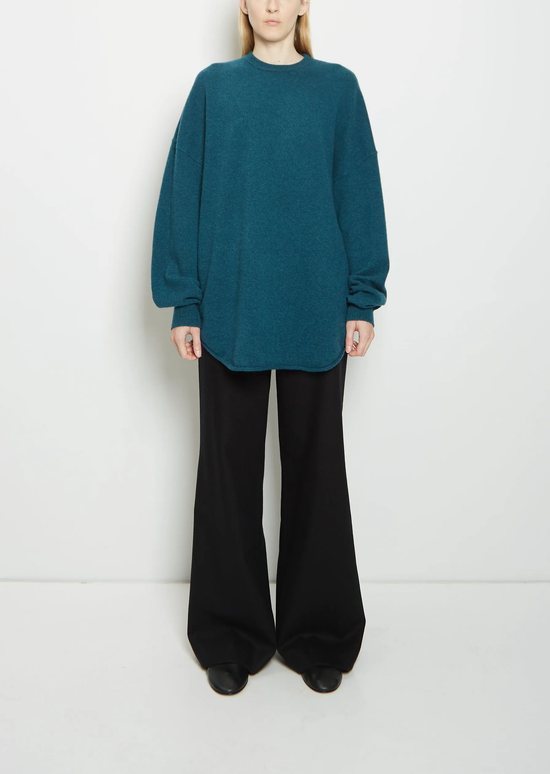 n°53 Crew Hop Sweater — Pine sold by La Garconne