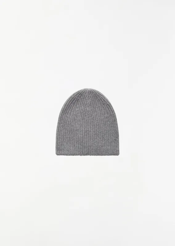 Ribbed Cashmere Beanie sold by La Garconne