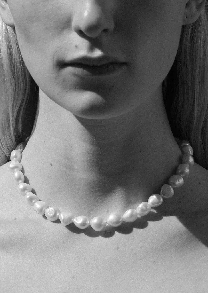Simple Baroque Pearl Collar 15" sold by La Garconne product image thumbnail 2