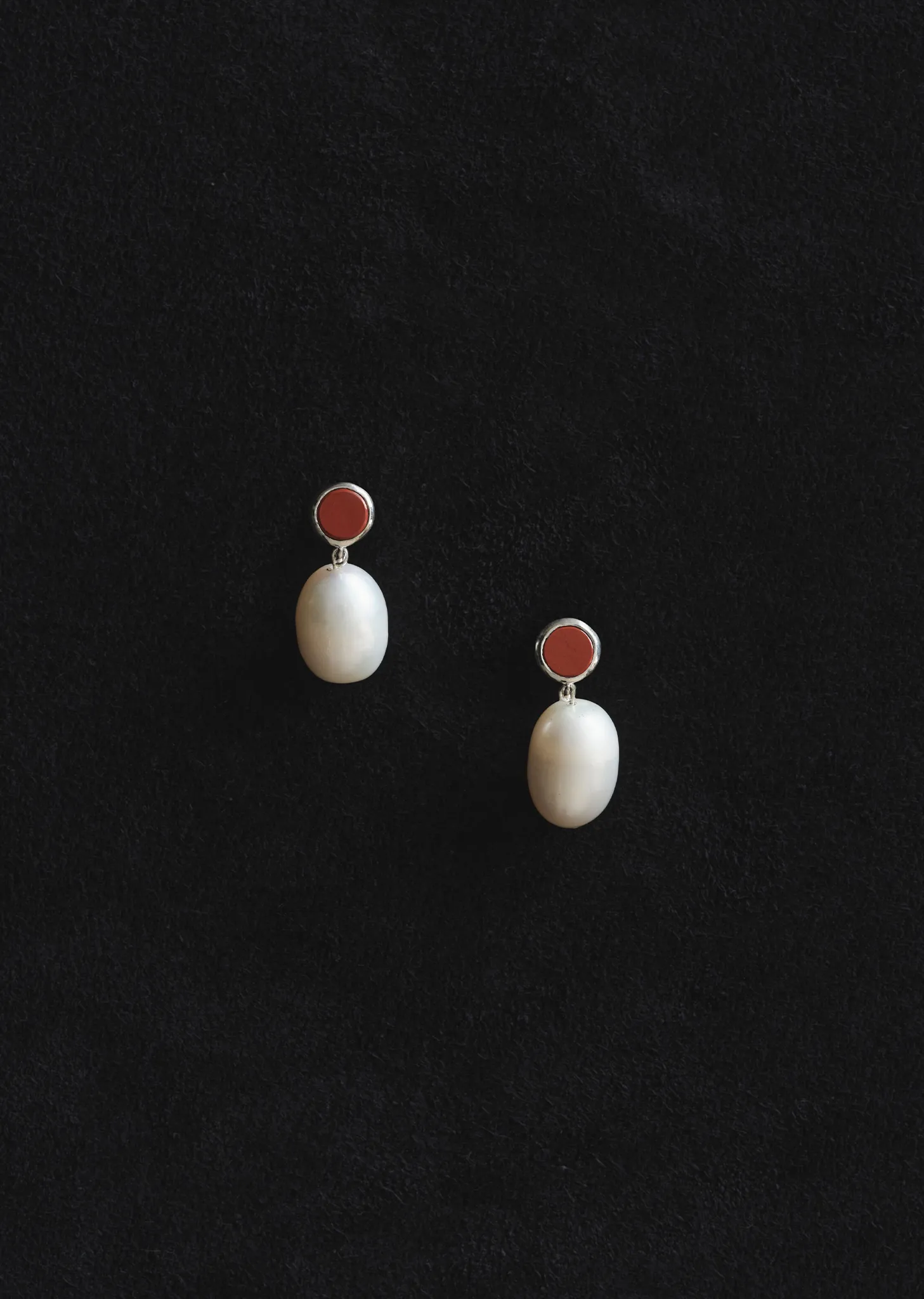 Neue Pearl Earrings — Jasper sold by La Garconne product image thumbnail 2
